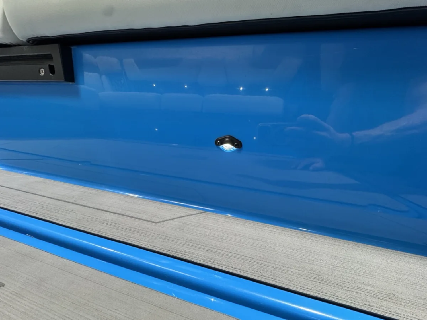 2022 Axis A24 M6 Well Equipped 