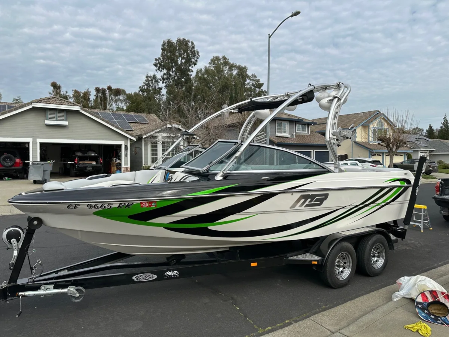 2011 MB Sports Boats B52 21