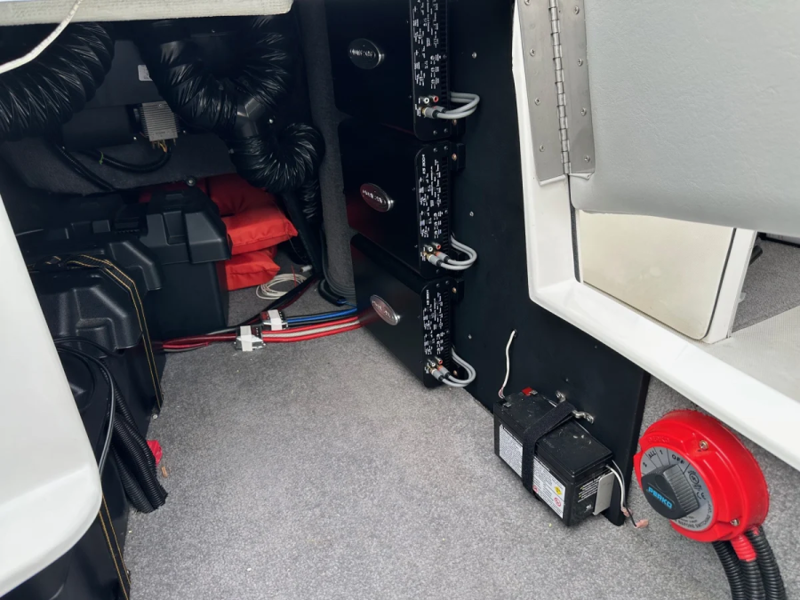 2011 MB Sports Boats B52 21 for sale in Vacaville, California