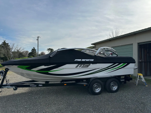2011 MB Sports Boats B52 21 for sale in Vacaville, California