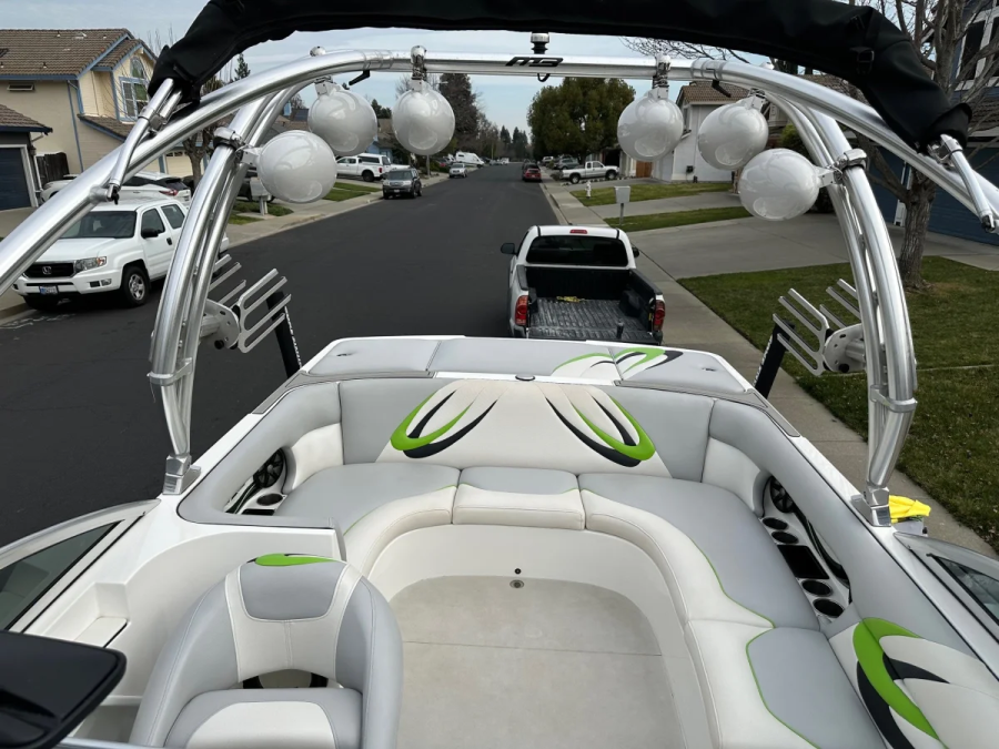 2011 MB Sports Boats B52 21 for sale in Vacaville, California