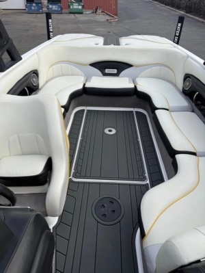 2013 Malibu Boats Wakesetter 23 LSV for sale in Boise, Idaho