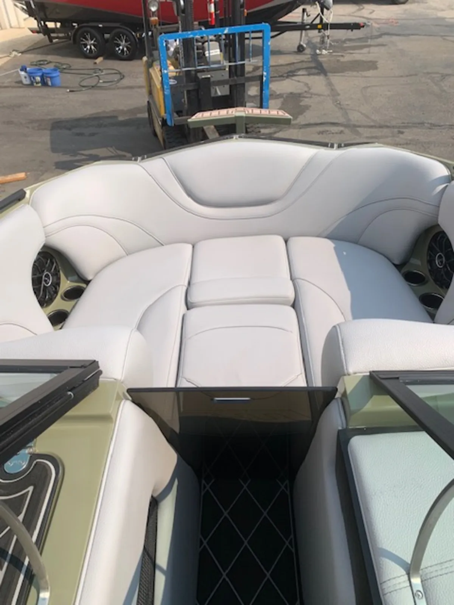 2026 MB Sports B52 23’ Alpha