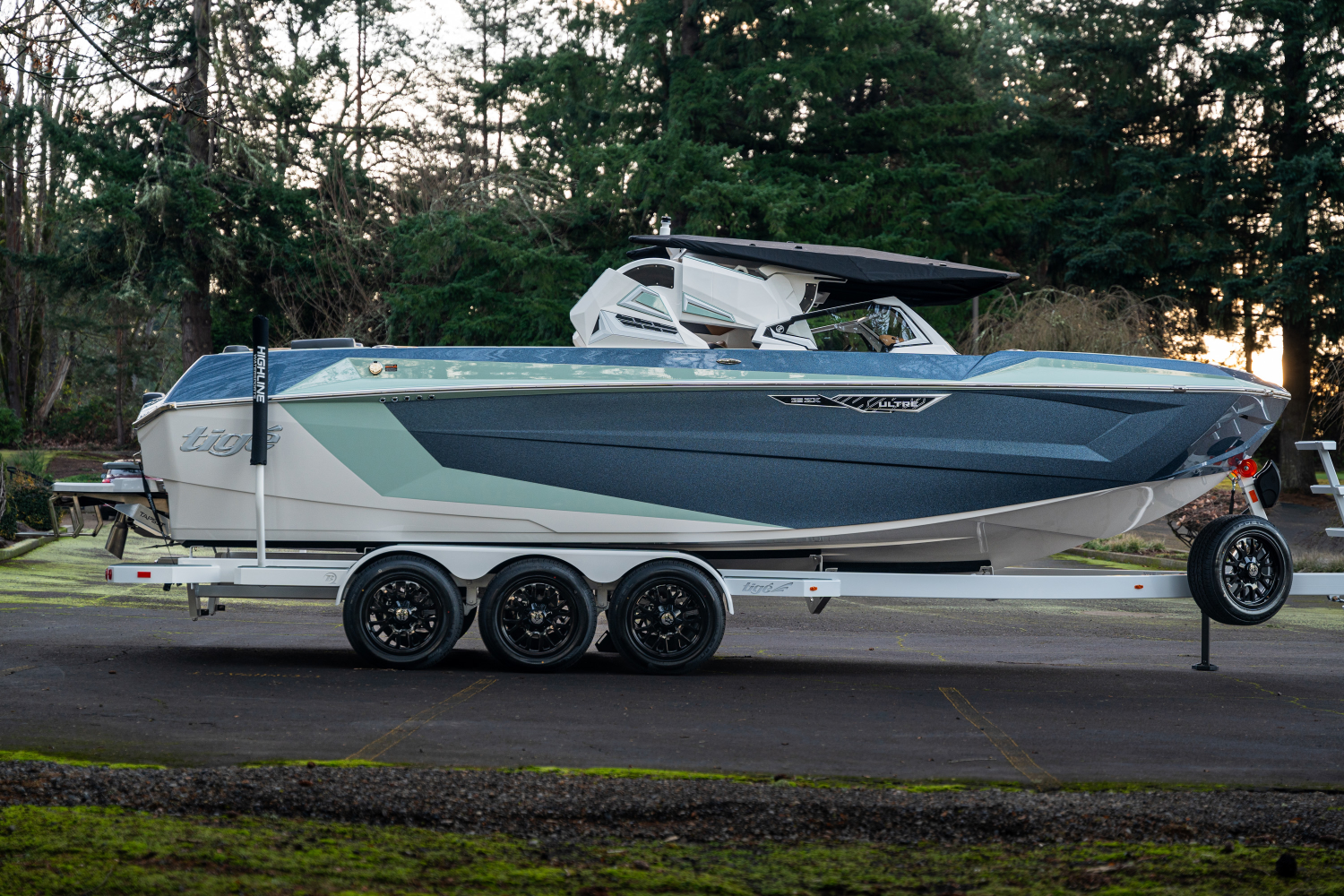 2026 Tige Boats Ultré 25ZX