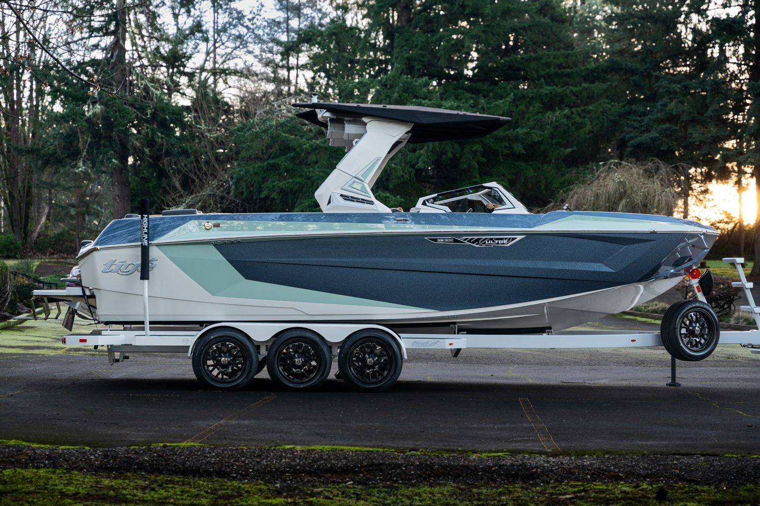 2026 Tige Boats Ultré 25ZX