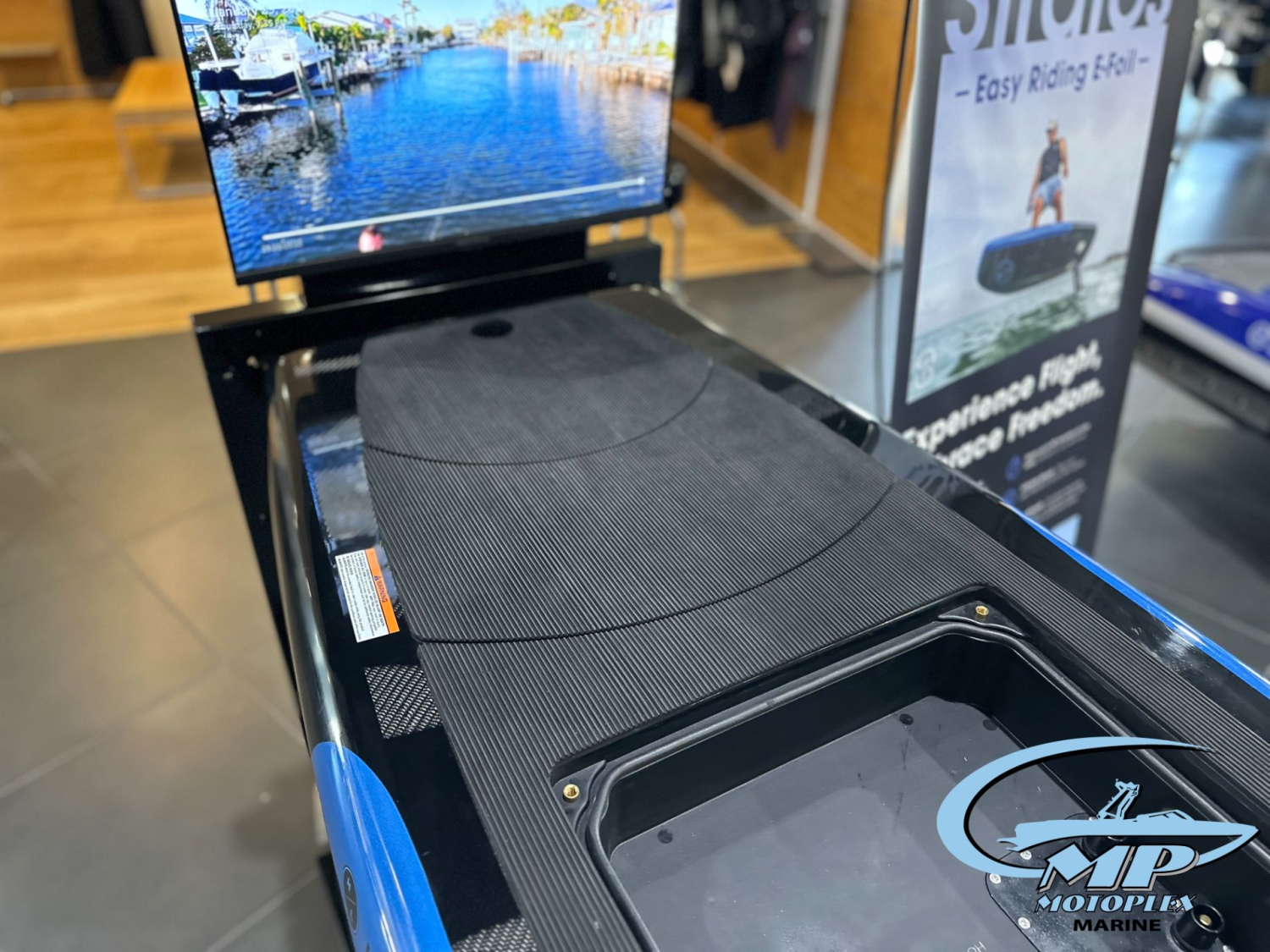 2025 Hyperlite Stratos Board w/Foil