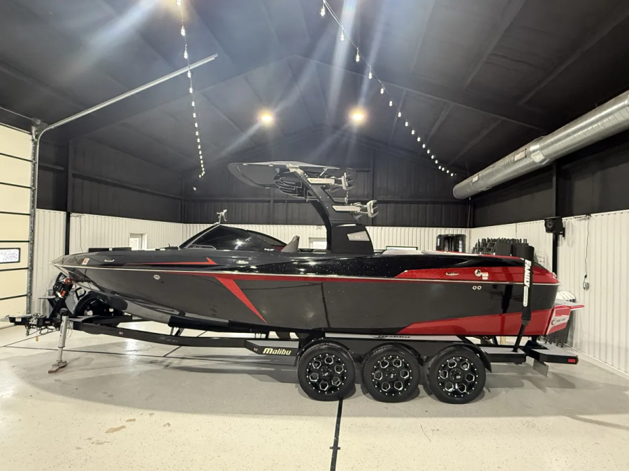 2018 Malibu Boats Wakesetter 25 LSV for sale in Paradise, Texas