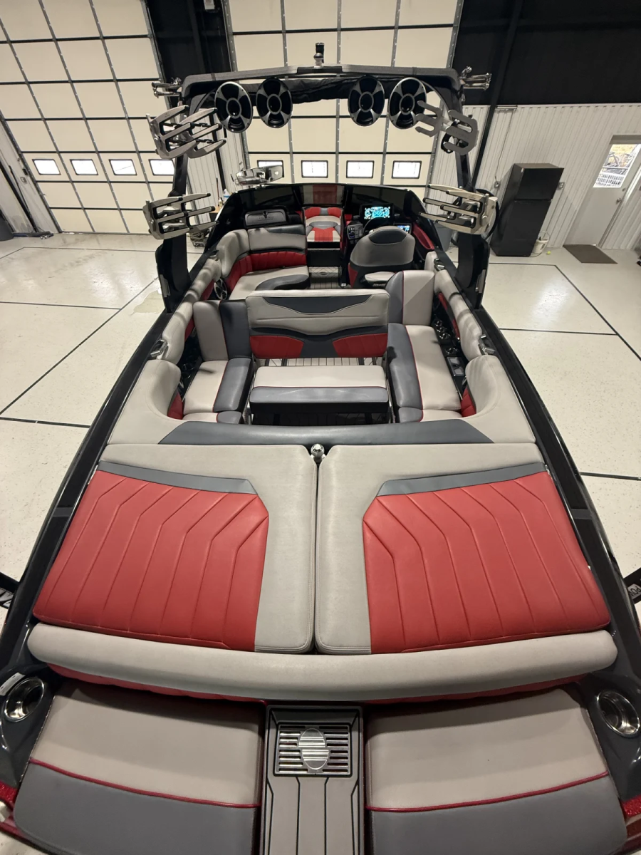 2018 Malibu Boats Wakesetter 25 LSV for sale in Paradise, Texas