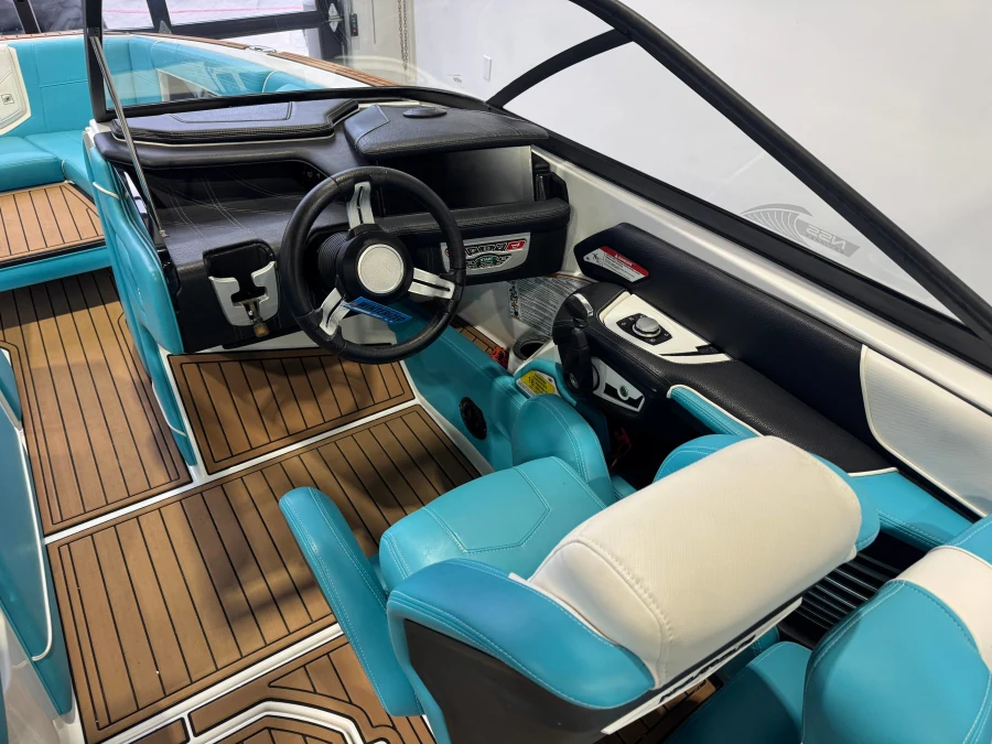 2018-nautique-g23-128742-image24