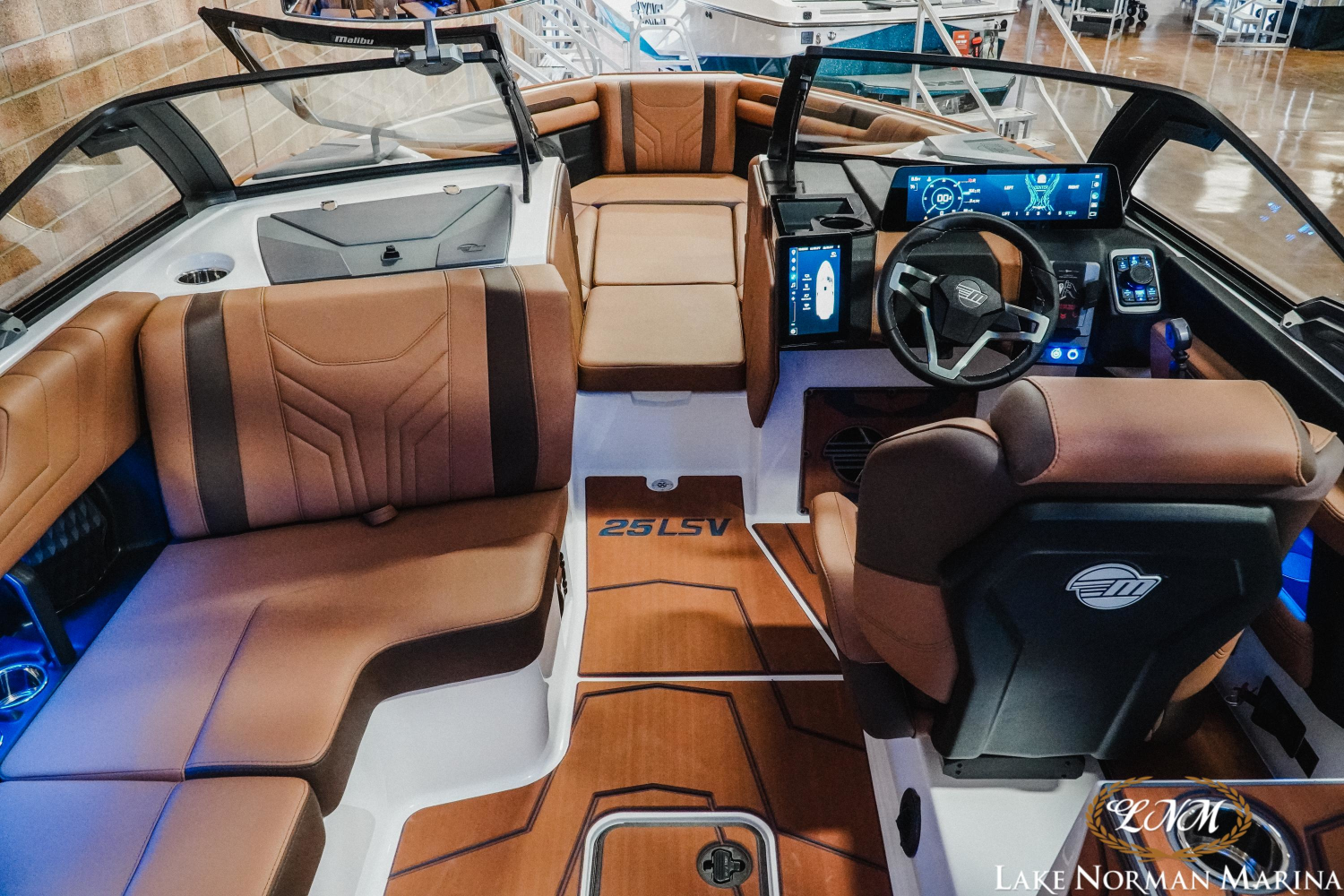 2026 Malibu 25 LSV