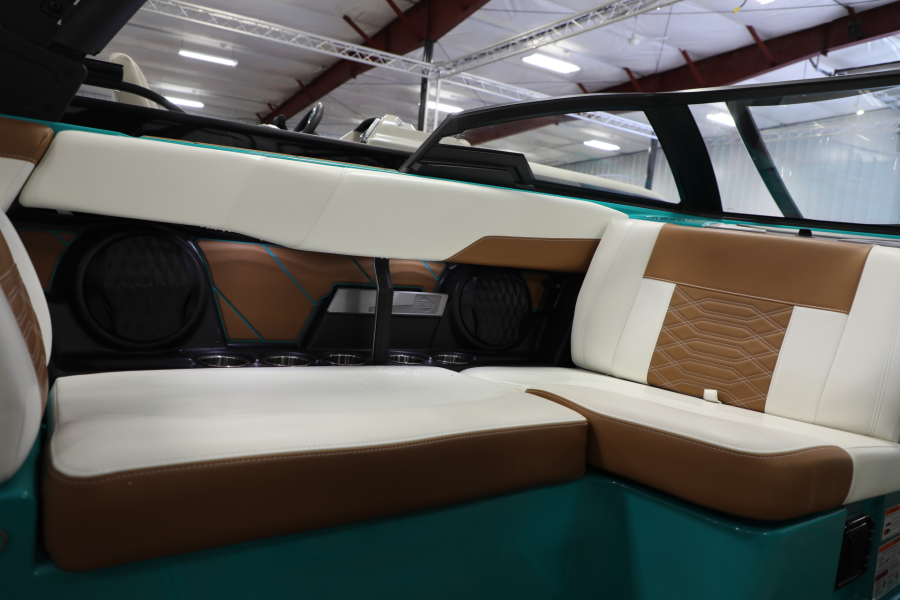 2023-malibu-wakesetter-26-lsv-137038-image4