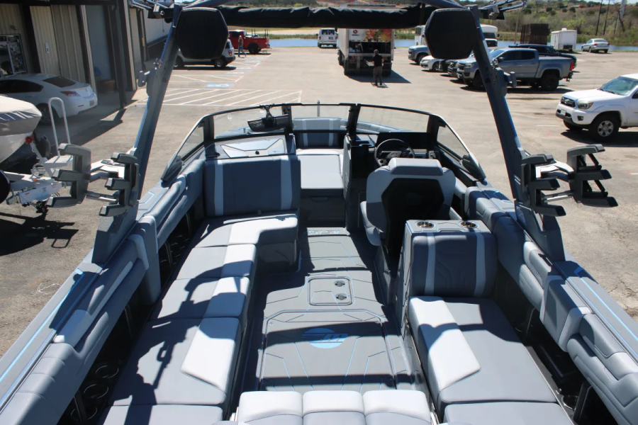 2026 Malibu Boats Wakesetter 25 LSV for sale in New Braunfels, Texas