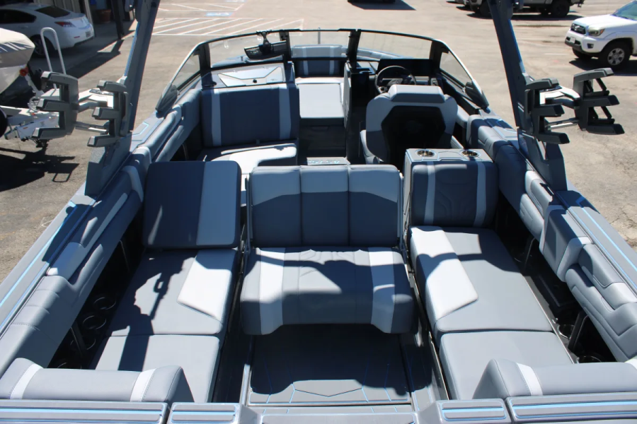 2026 Malibu Boats Wakesetter 25 LSV for sale in New Braunfels, Texas