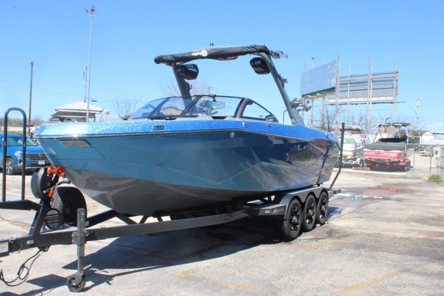 2026 Malibu Boats Wakesetter 25 LSV for sale in New Braunfels, Texas