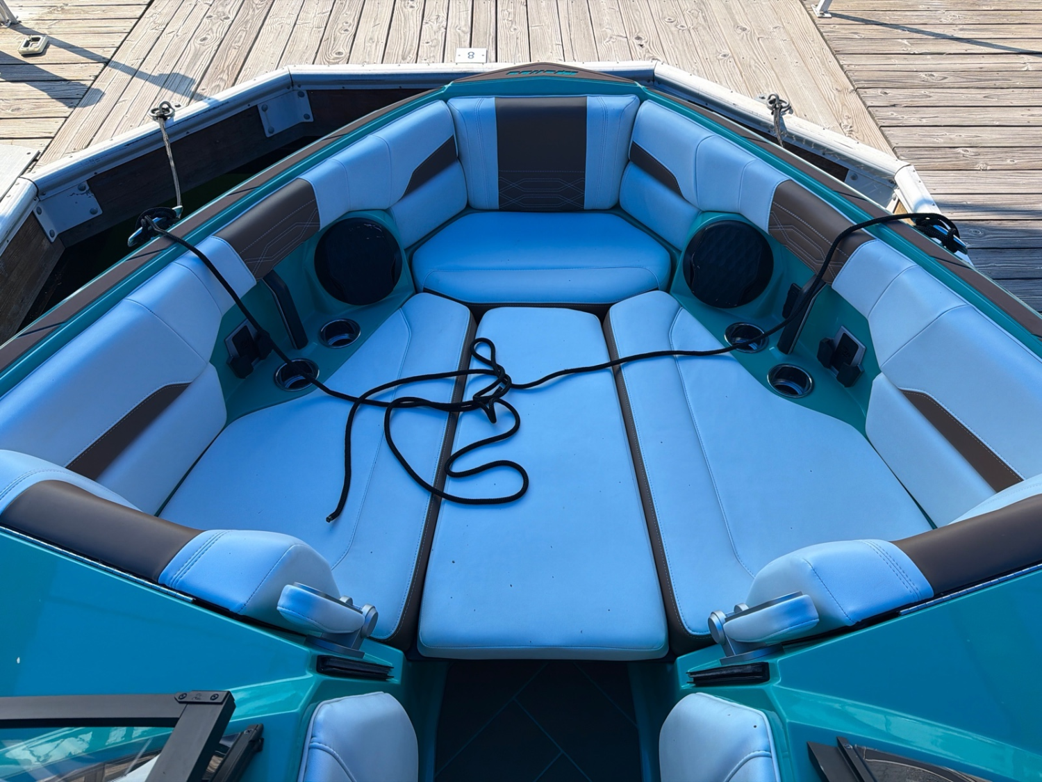 2023 Malibu 26 LSV