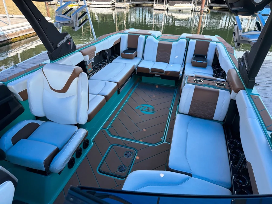 2023-malibu-wakesetter-26-lsv-137038-image7