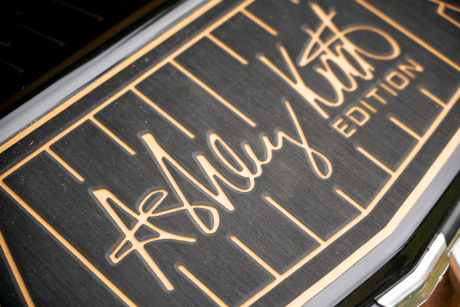 2024 Mastercraft XT23 Ashley Kidd Edition