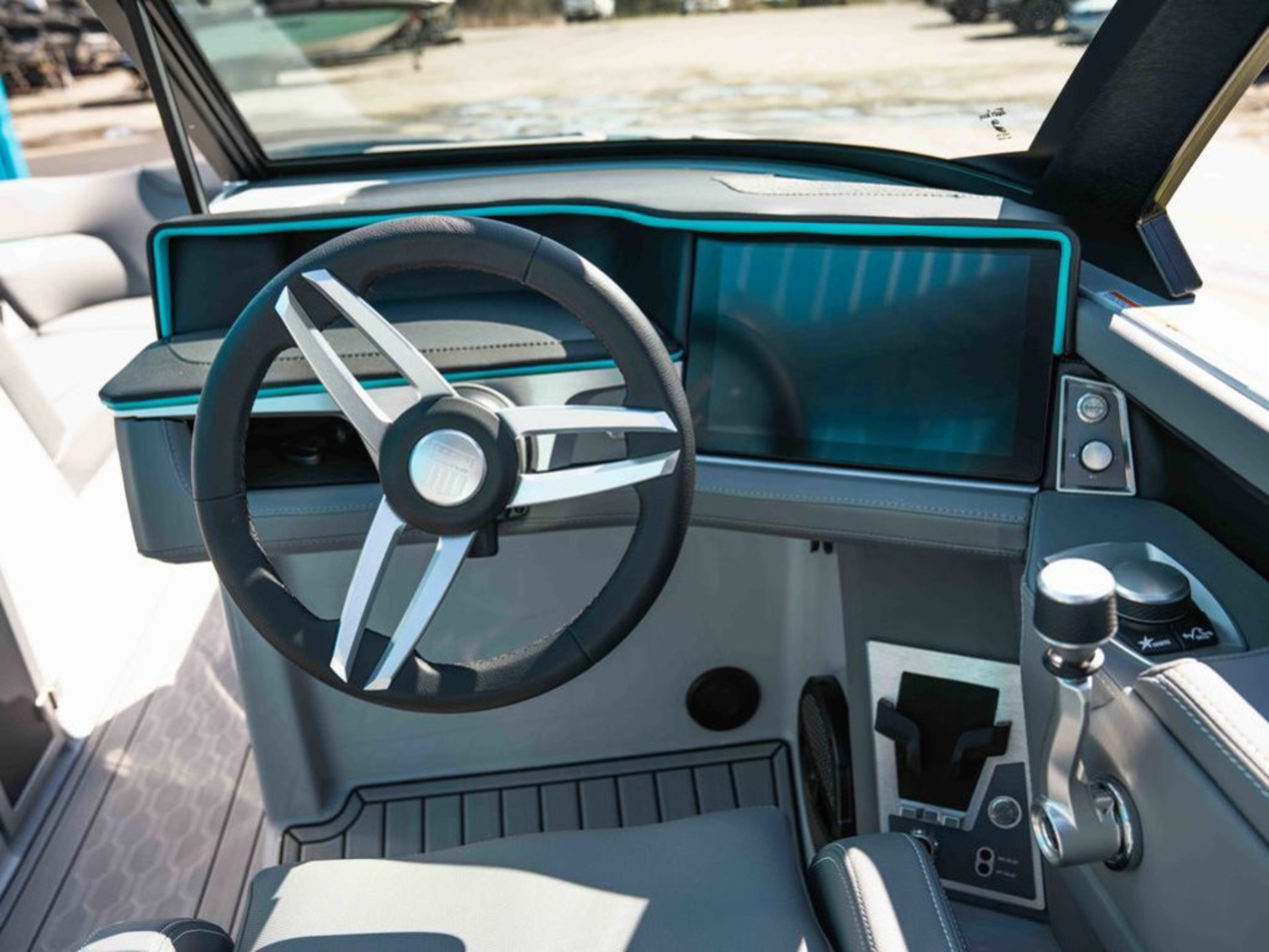 2025 Mastercraft XT24