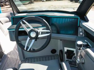 2025-mastercraft-xt24-110938-image11