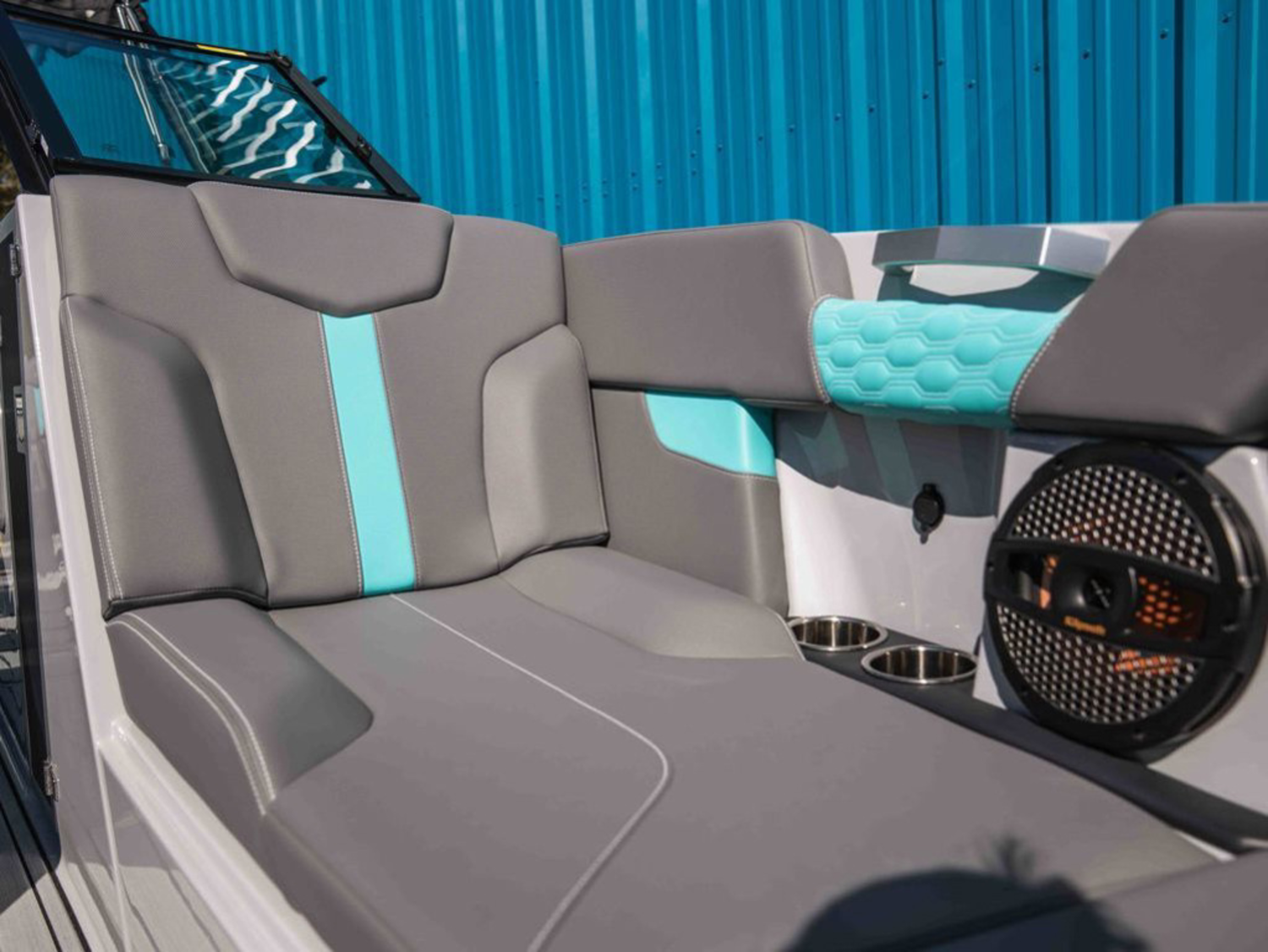 2025 Mastercraft XT24