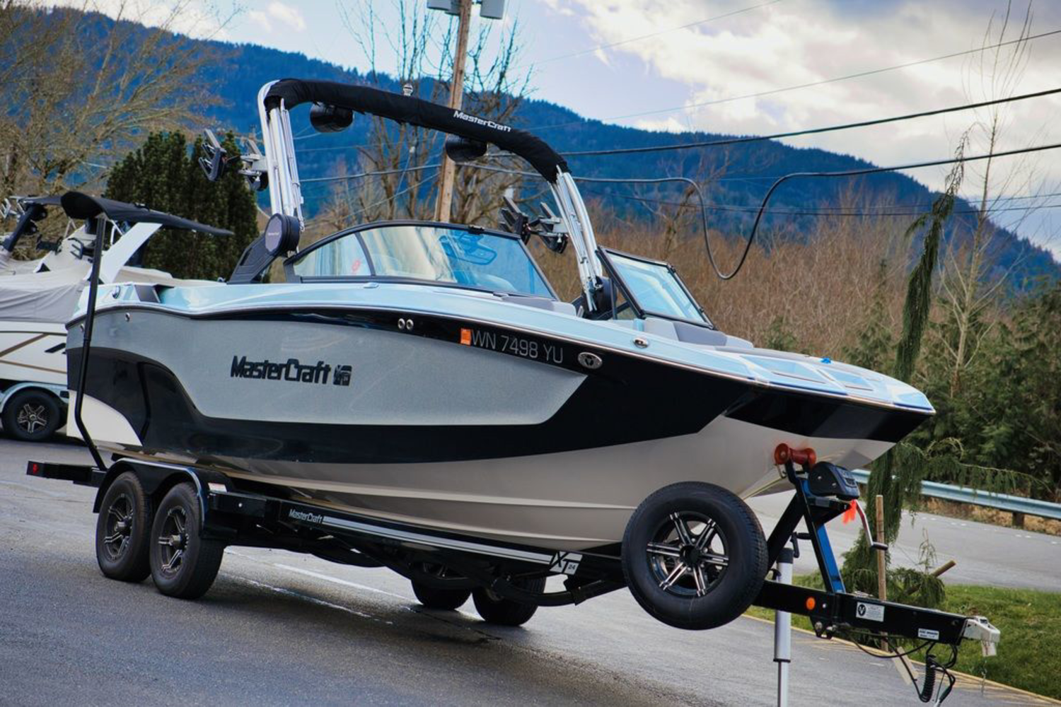 2022 Mastercraft XT24