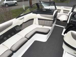 2014 Malibu Boats Wakesetter 24 MXZ for sale in Seattle, Washington