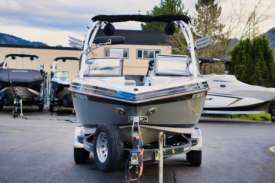 2007 Supra Boats Sunsport 22V for sale in Seattle, Washington