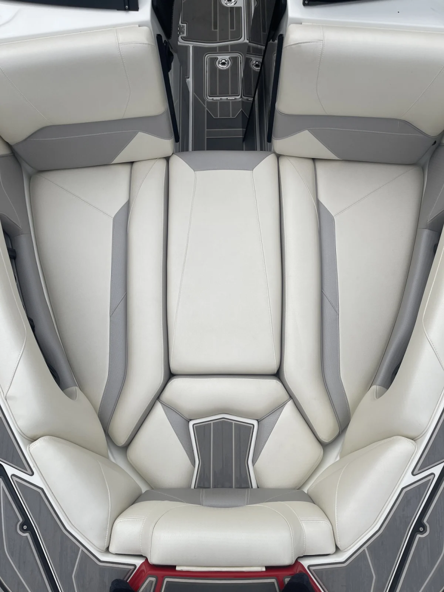 2021 Centurion Boats Ri245 for sale in winchester, Tennessee