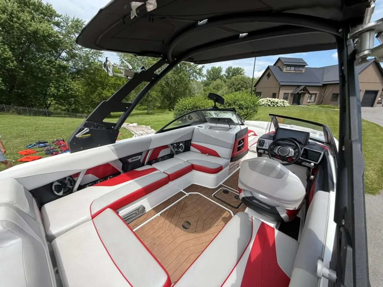 2018 Malibu Boats Wakesetter 22 MXZ
