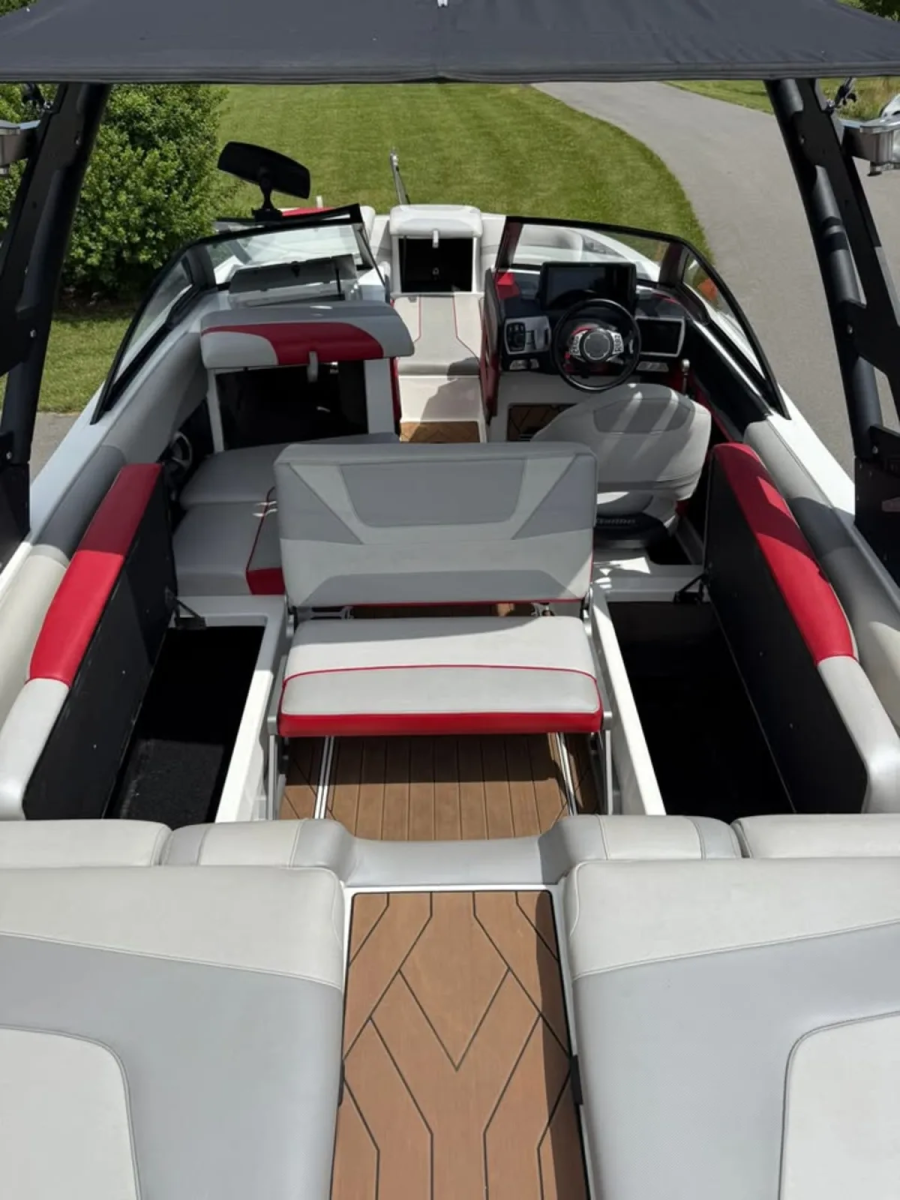 2018 Malibu Boats Wakesetter 22 MXZ for sale in Skaneateles, New York