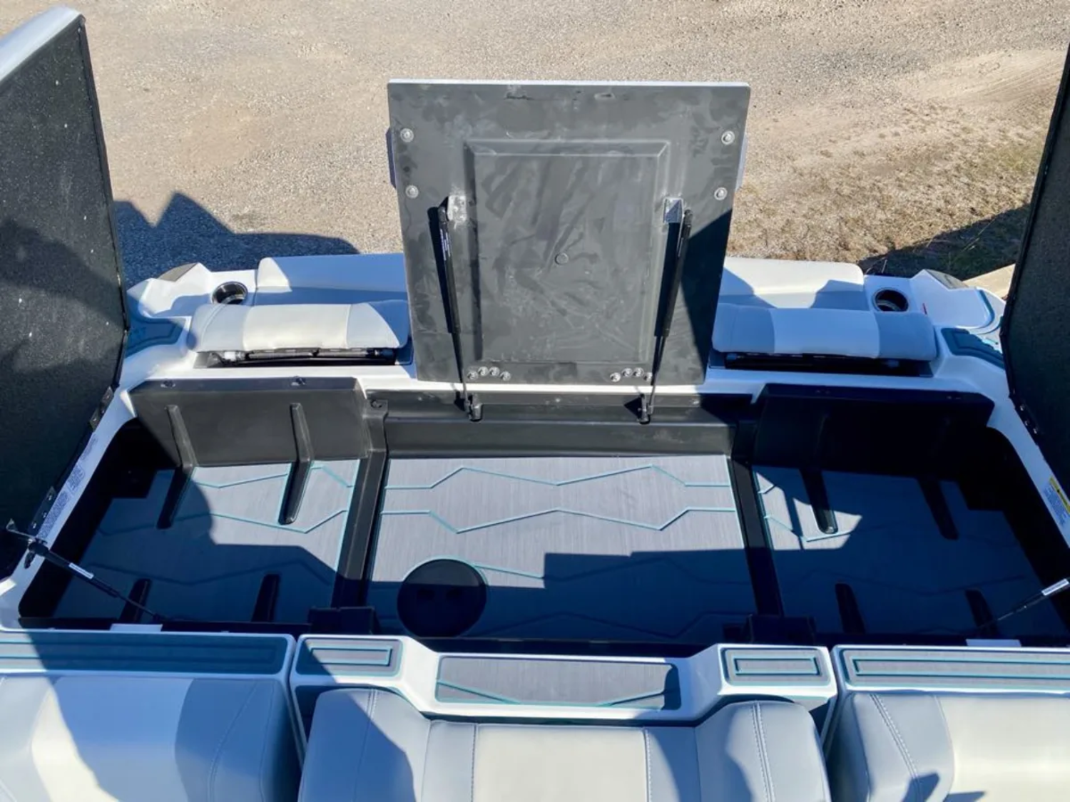 2025 Malibu Wakesetter 24 MXZ