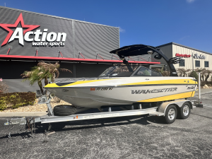 2007 Malibu Boats Wakesetter VTX for sale in Polk City, Florida