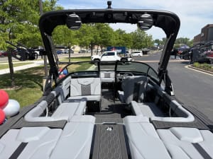 2026-mastercraft-xt22-125500-image7