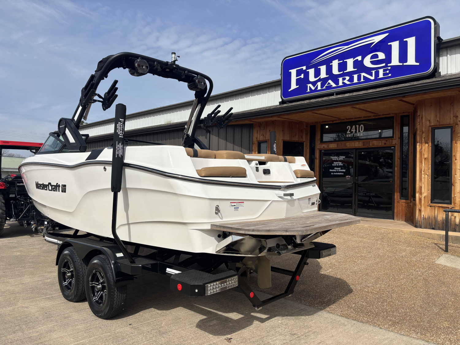 2022 MasterCraft XT22