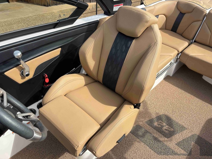 2022 Mastercraft Boats XT22 for sale in , 
