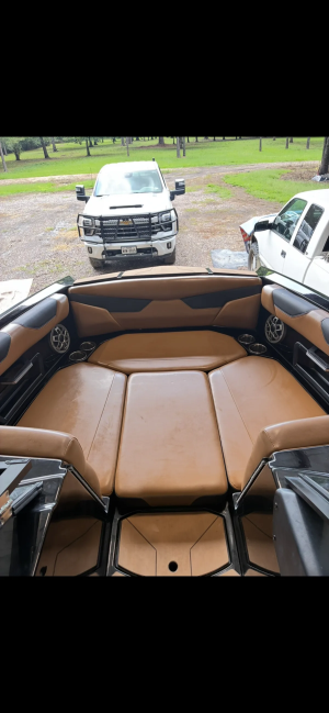 2022 Axis Boats A24 Icon