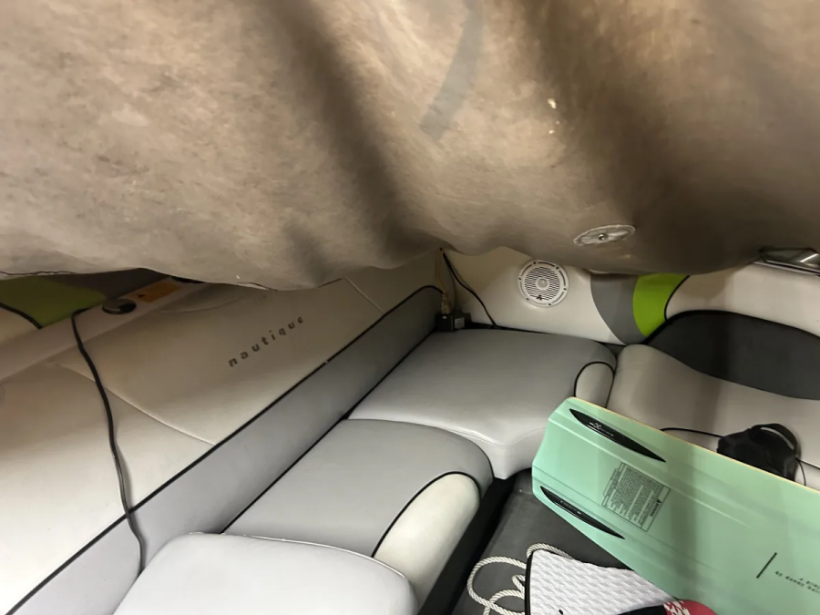 2004 Nautique Boats Super Air Nautique 210 for sale in Shelby two., Michigan