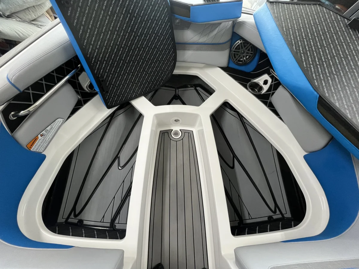 2022 Nautique Super Air GS22