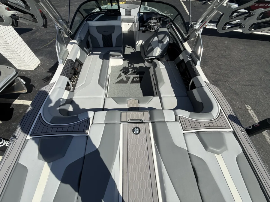 2023 Mastercraft Boats XT22 for sale in Mooresville, North Carolina