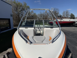 2006 Supreme Boats V220 for sale in Springfield, Missouri