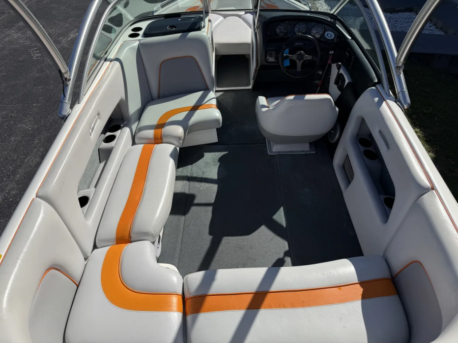 2006 Supreme Boats V220 for sale in Springfield, Missouri