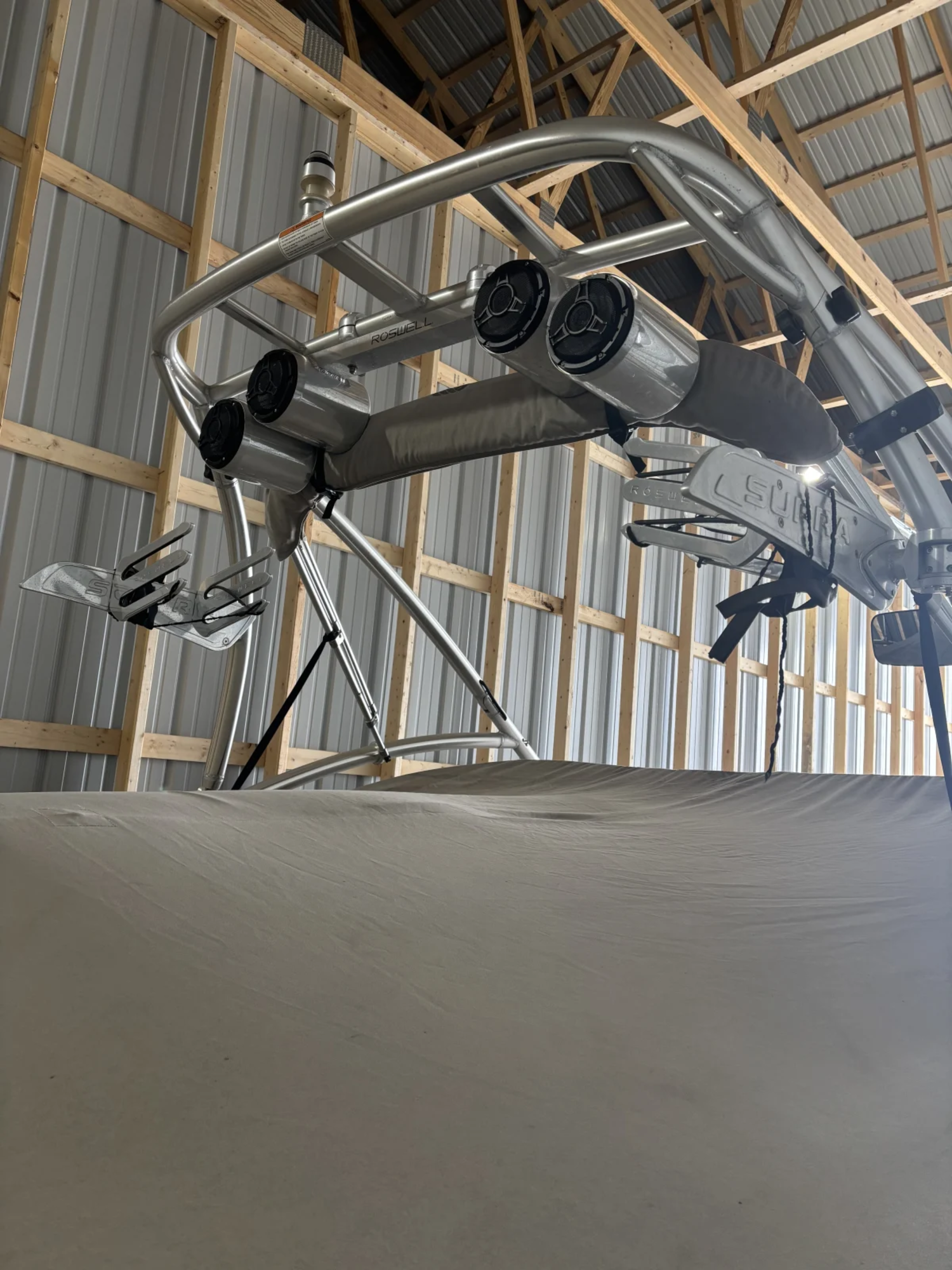 2005 Supra Boats Sunsport 24V