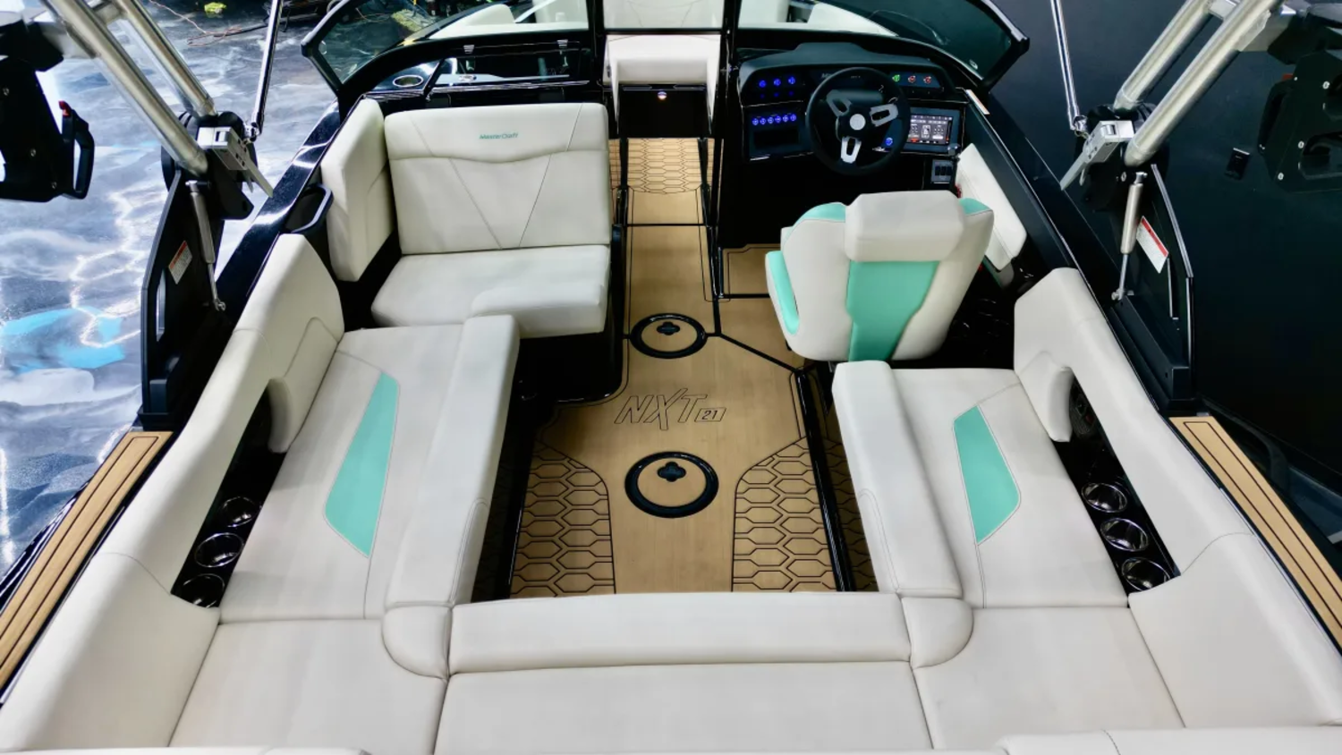 2024 Mastercraft NXT21