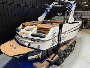 2019 Malibu Boats M235 for sale in Excelsior, Minnesota