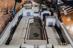2023 Malibu Boats Wakesetter 25 LSV for sale in Mooresville, North Carolina