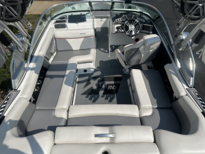 2017 Mastercraft Boats XT20 for sale in Fenton, Michigan
