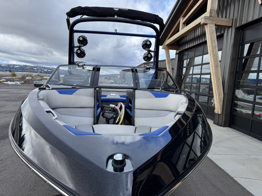 2017 Malibu Boats Wakesetter VLX for sale in Nampa, Idaho