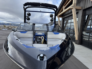 2017 Malibu Boats Wakesetter VLX for sale in Nampa, Idaho