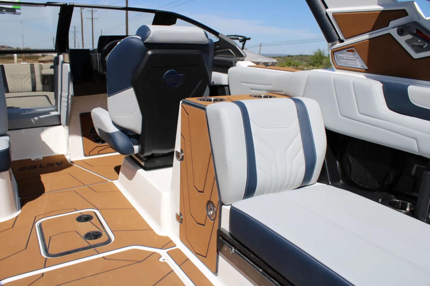 2026 Malibu Boats Wakesetter 25 LSV for sale in Austin, Texas