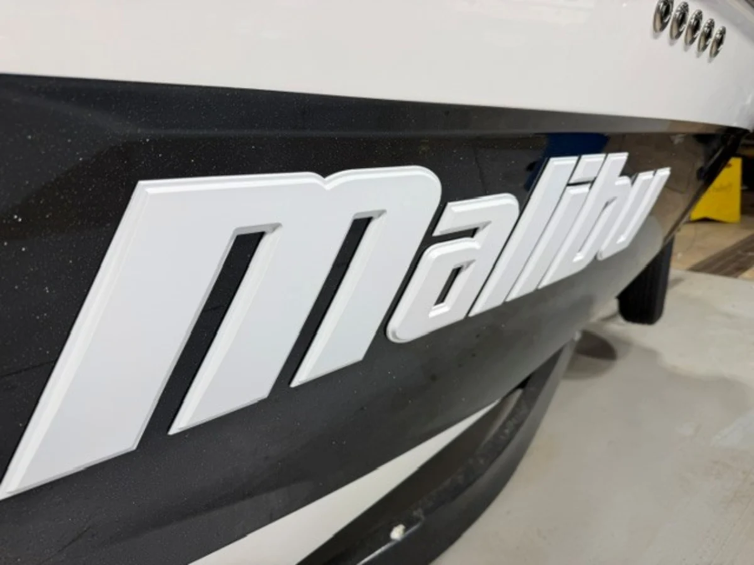 2024 Malibu Boats 23 MXZ - PRIVATE SELLER
